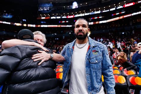 Weird and silly Super Bowl prop bets: Proposals, Drake Curse, .